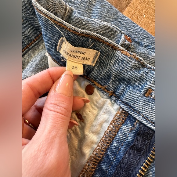 Madewell Classic Straight Jean - Picture 5 of 5